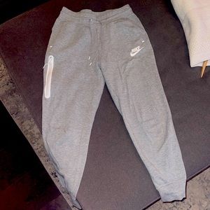 Heather grey Nike joggers